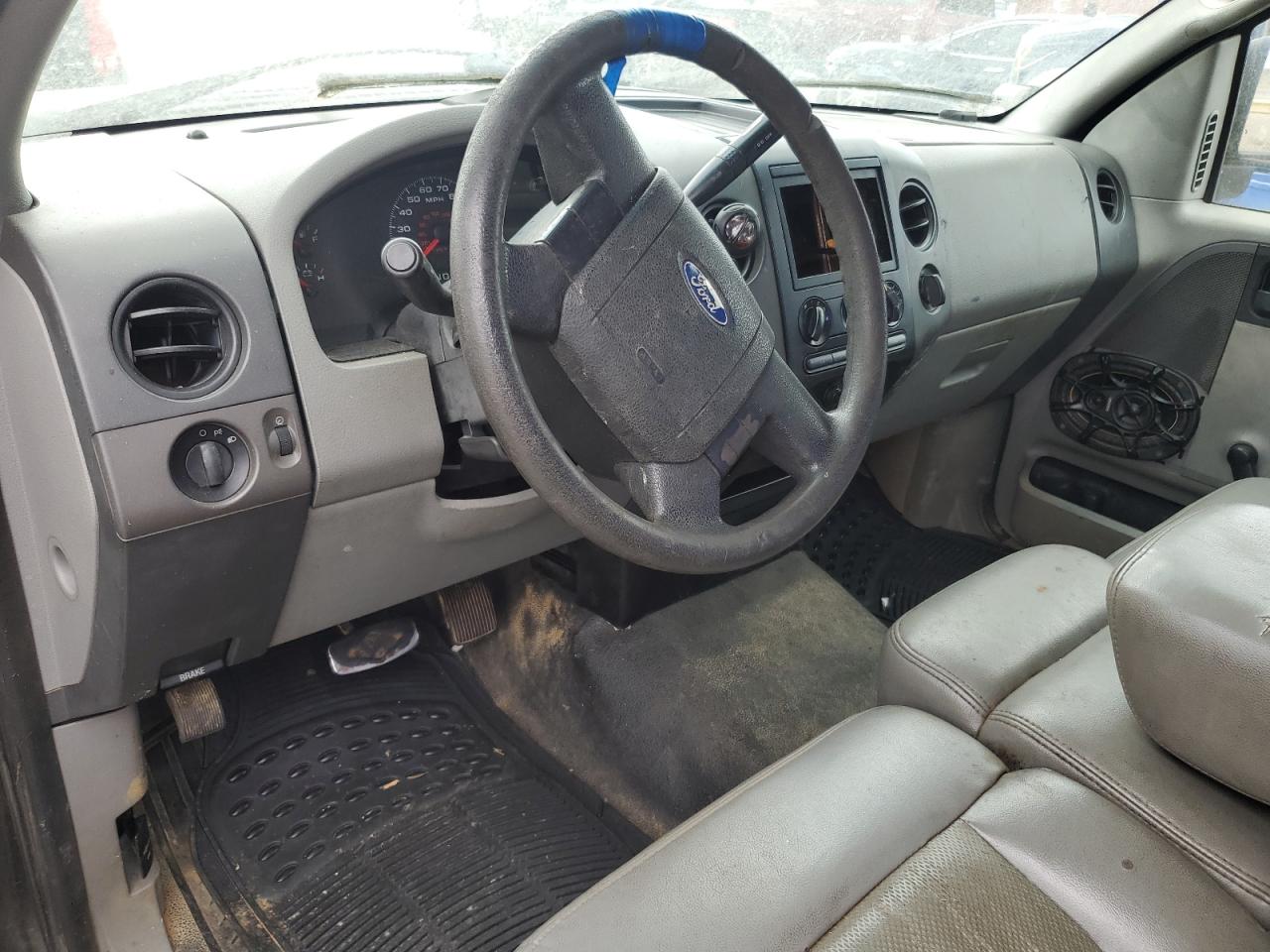 2006 Ford F150 VIN: 1FTRF12206NA65887 Lot: 81990025