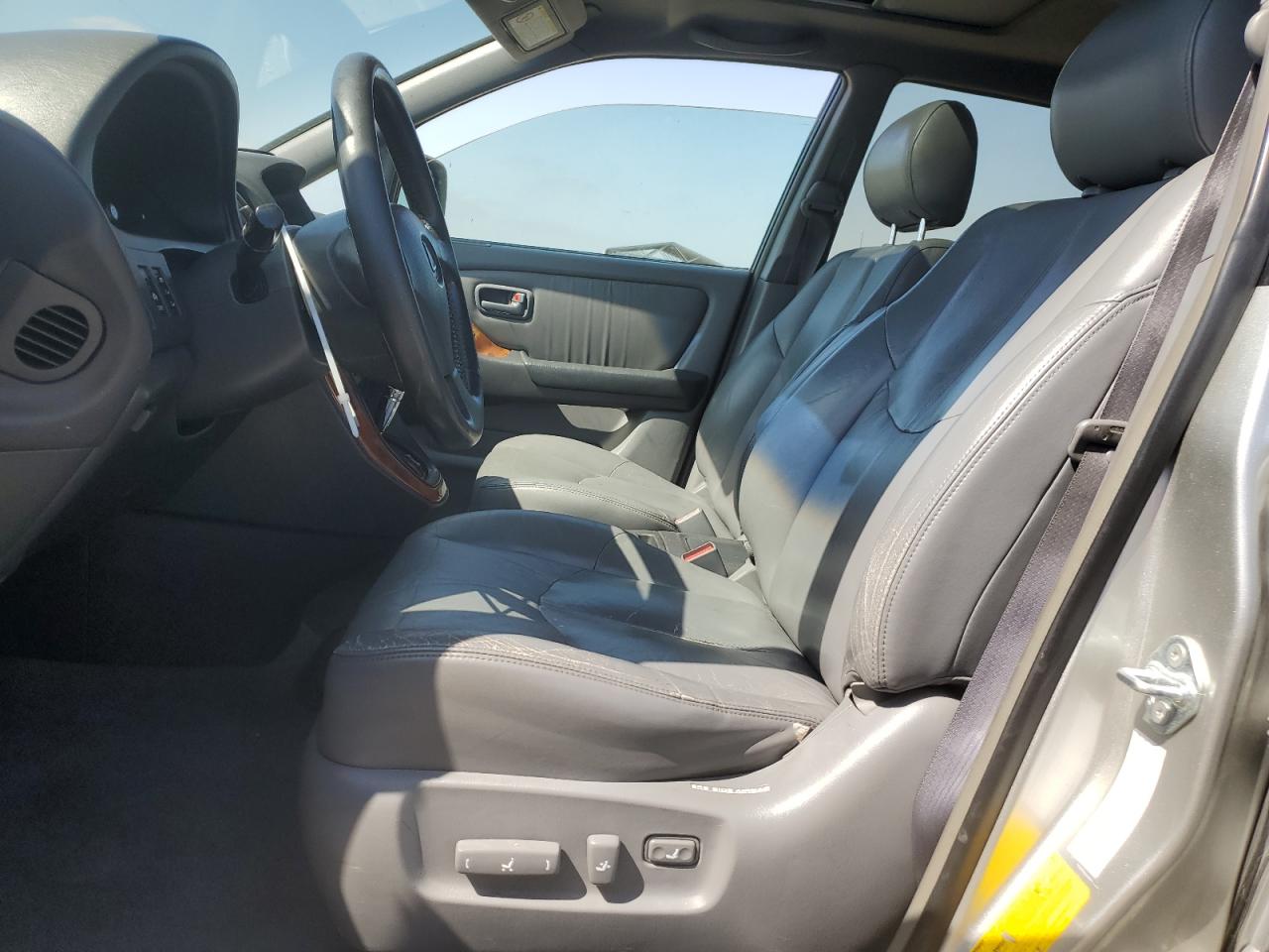 1999 Lexus Rx 300 VIN: JT6HF10UXX0079804 Lot: 85198715