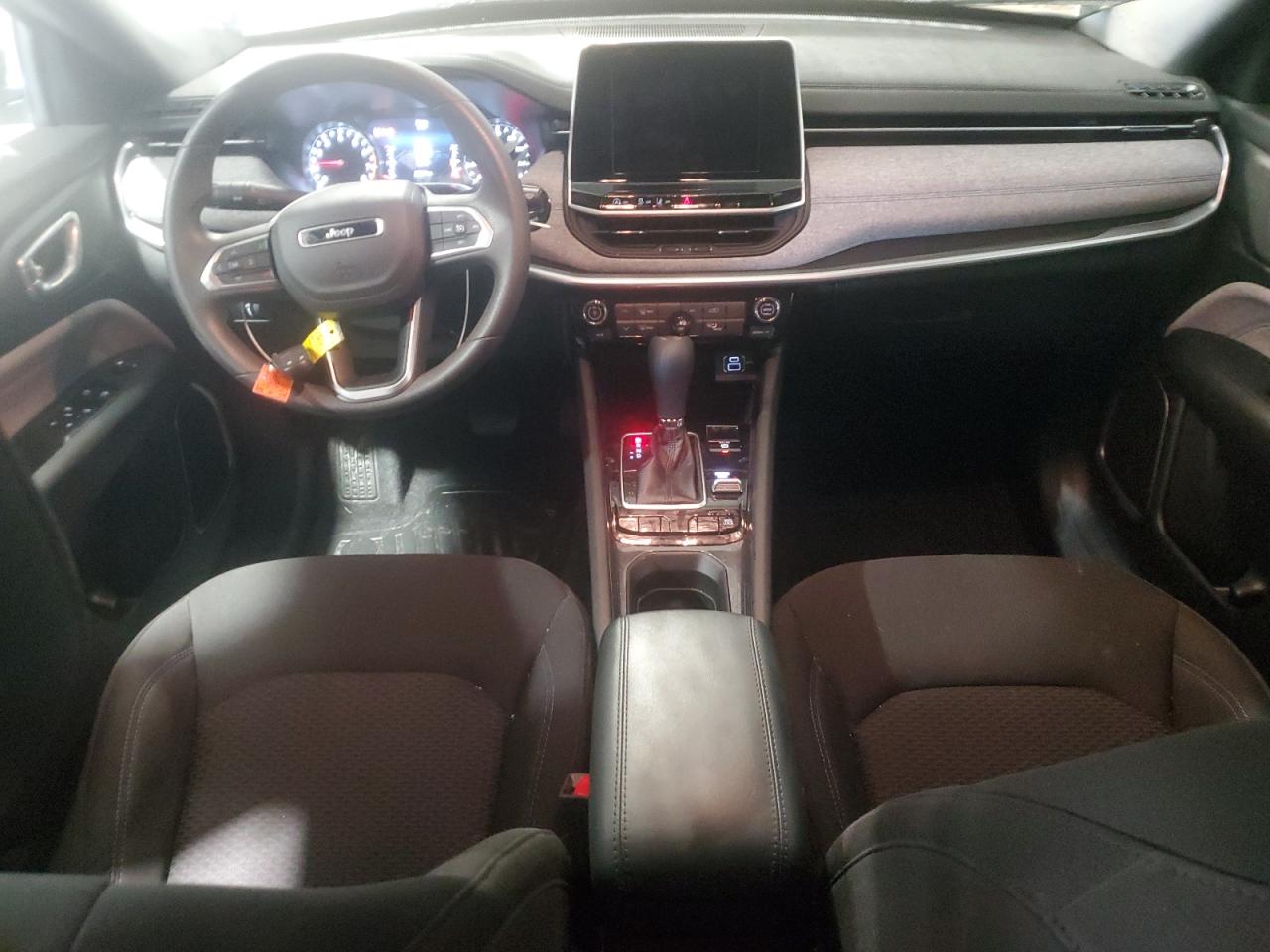 2025 Jeep Compass Sport VIN: 3C4NJDAN0ST550552 Lot: 84582455