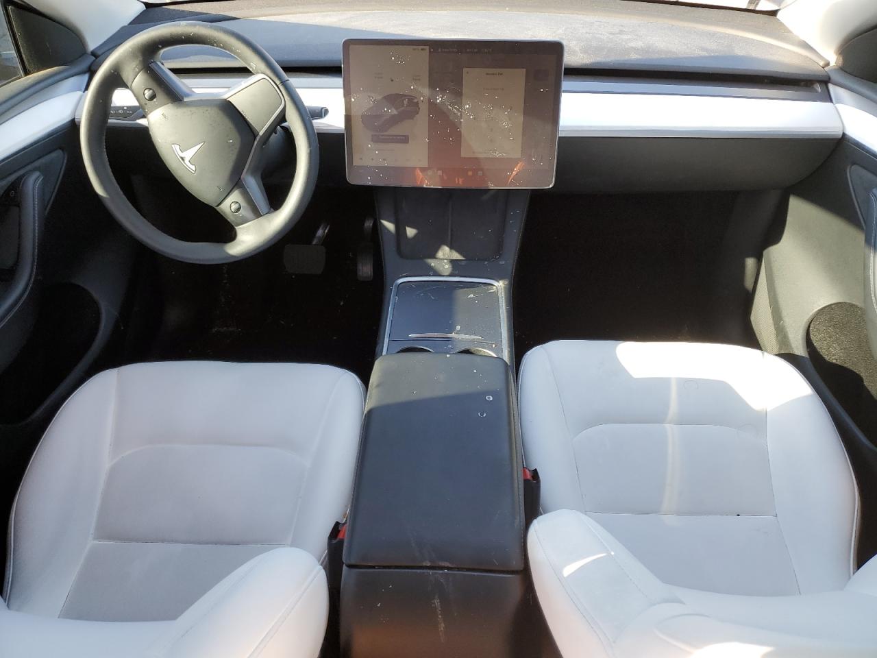 2023 Tesla Model Y VIN: 7SAYGDEE7PF900807 Lot: 86670475