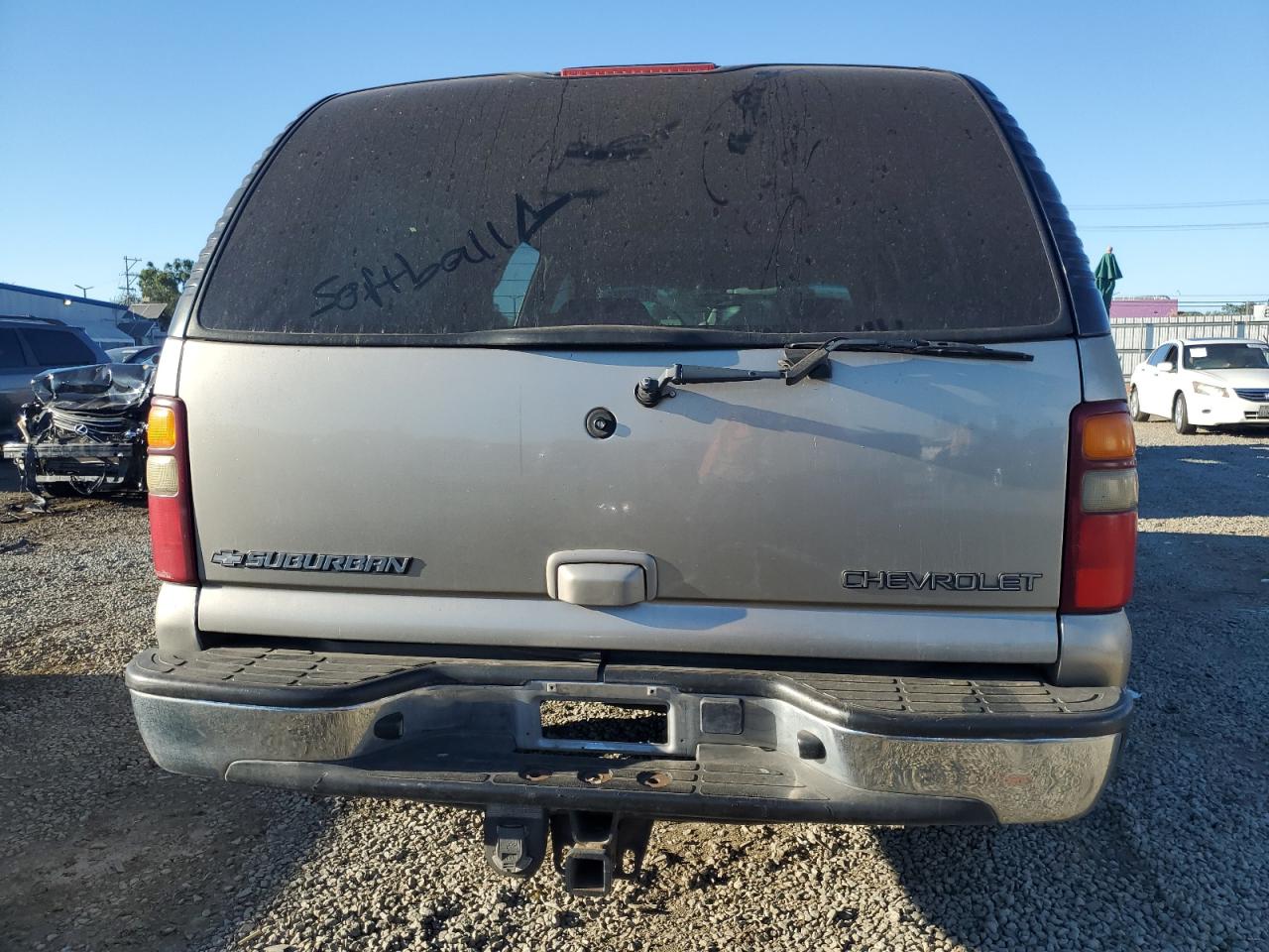 2002 Chevrolet Suburban C1500 VIN: 3GNEC16T62G263331 Lot: 81852855
