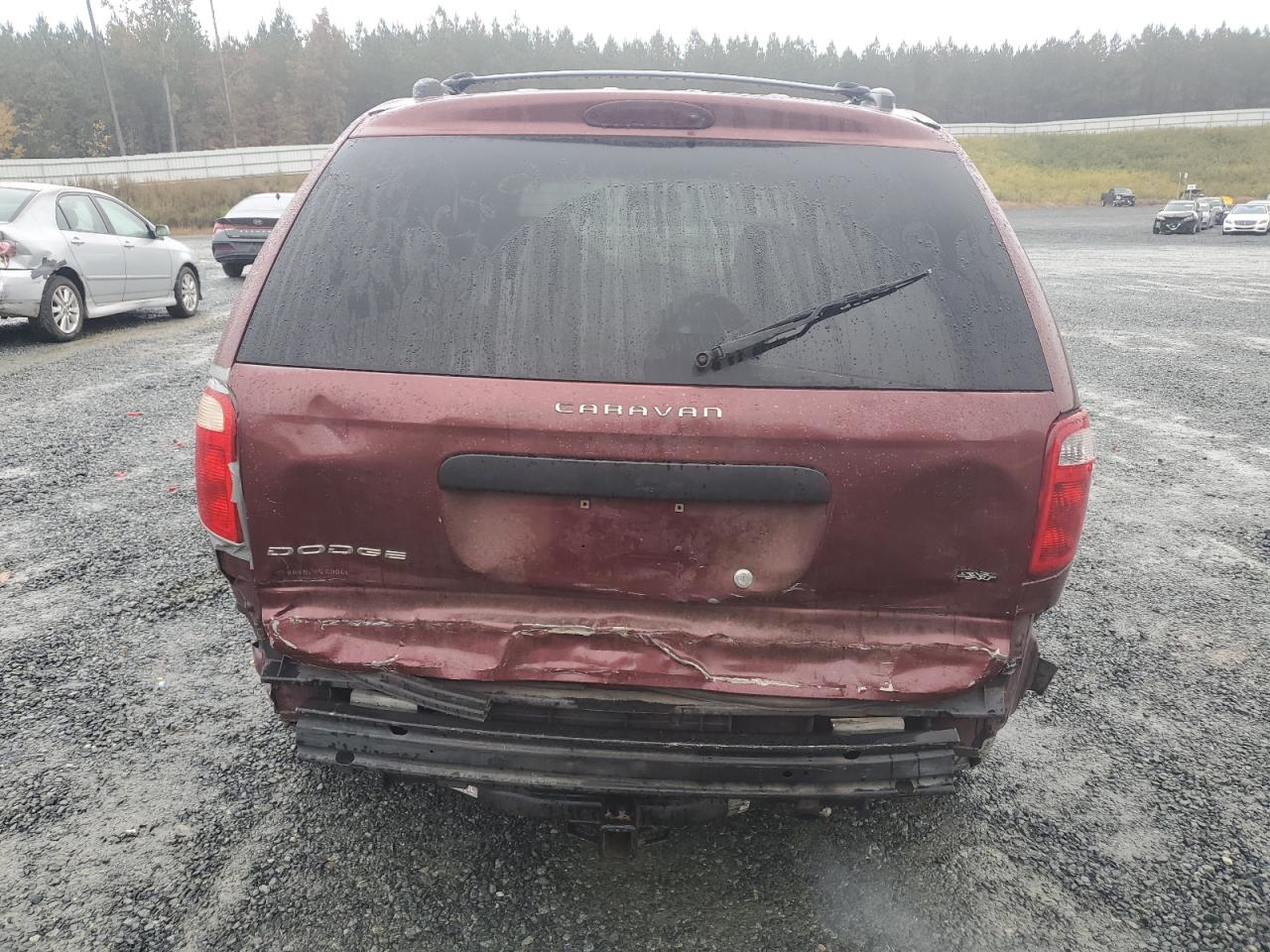 2003 Dodge Caravan Se VIN: 1D4GP25373B225164 Lot: 90470235