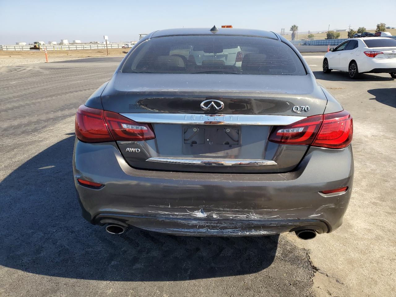 2015 Infiniti Q70 3.7 VIN: JN1BY1AR4FM560502 Lot: 82657665