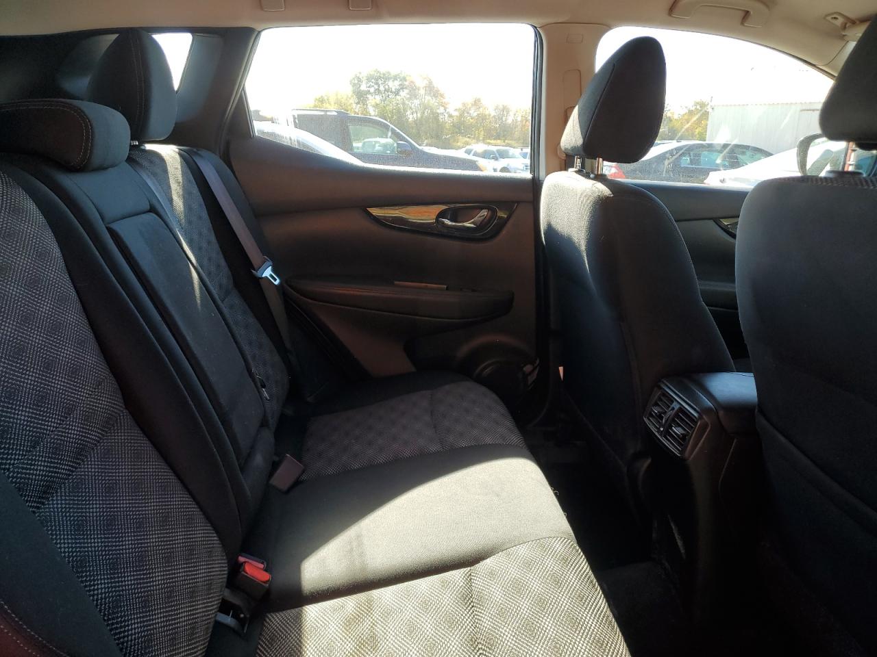 2019 Nissan Rogue Sport S VIN: JN1BJ1CR1KW344221 Lot: 85890245