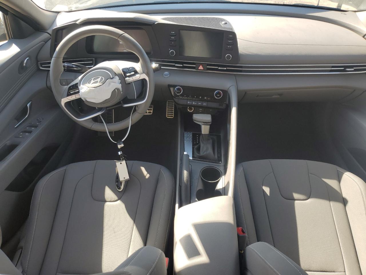 2025 Hyundai Elantra Sel Sport VIN: KMHLM4DG3SU048762 Lot: 84632425