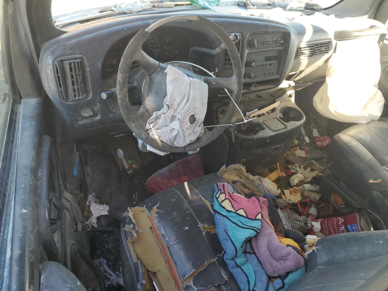 2001 Chevrolet Express G2500 VIN: 1GCFG25MX11158502 Lot: 82370005