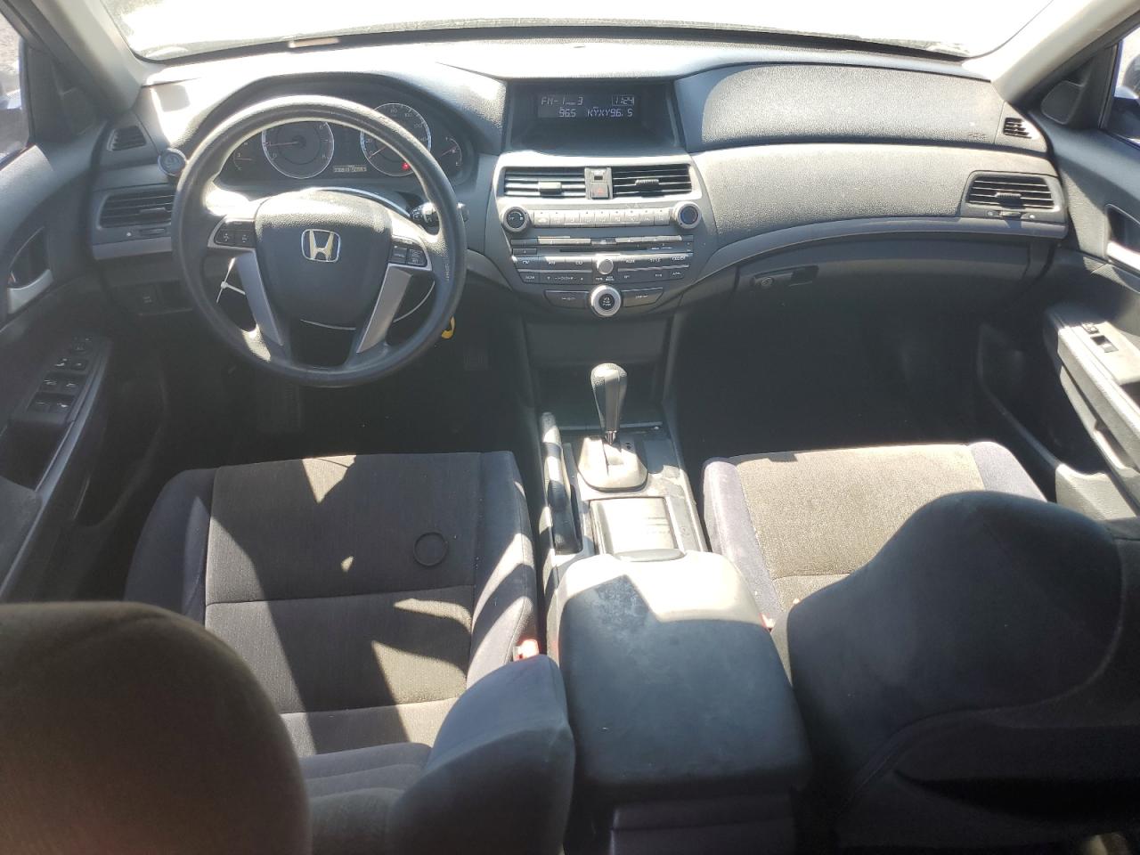 2010 Honda Accord Lxp VIN: 1HGCP2F41AA092313 Lot: 84073395