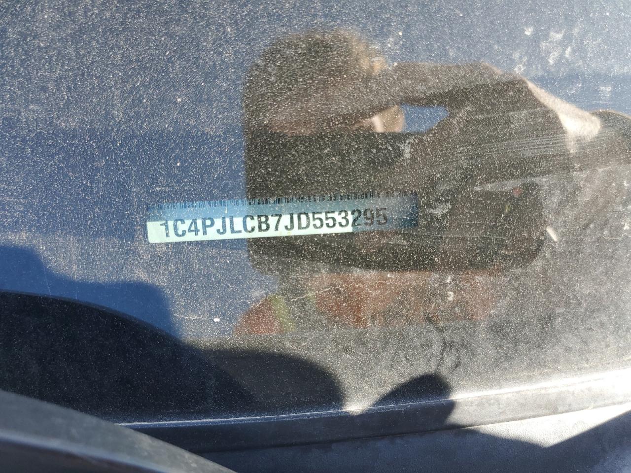 2018 Jeep Cherokee Latitude VIN: 1C4PJLCB7JD553295 Lot: 90314245