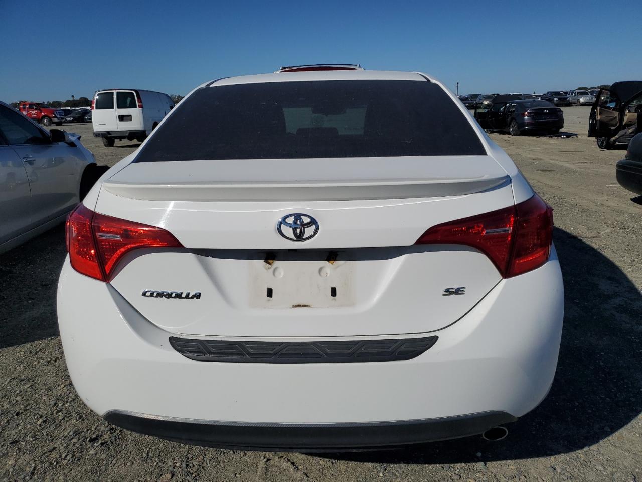 2017 Toyota Corolla L VIN: 2T1BURHEXHC958601 Lot: 81968695