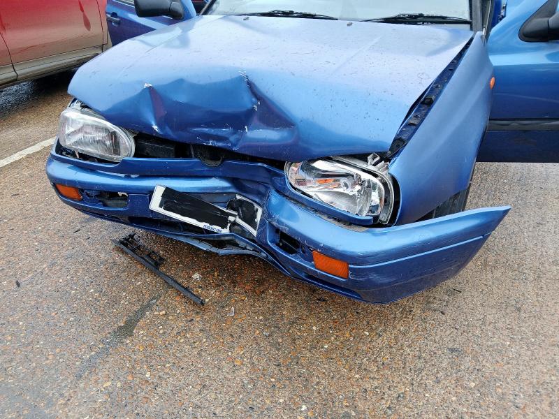 1997 VOLKSWAGEN GOLF 