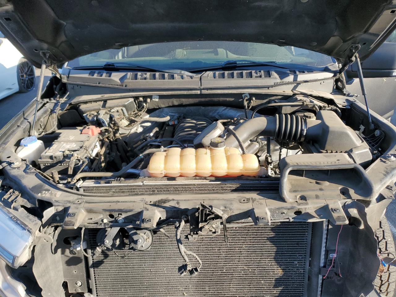 2018 Ford F150 Supercrew VIN: 1FTEW1E55JKC84715 Lot: 82358275