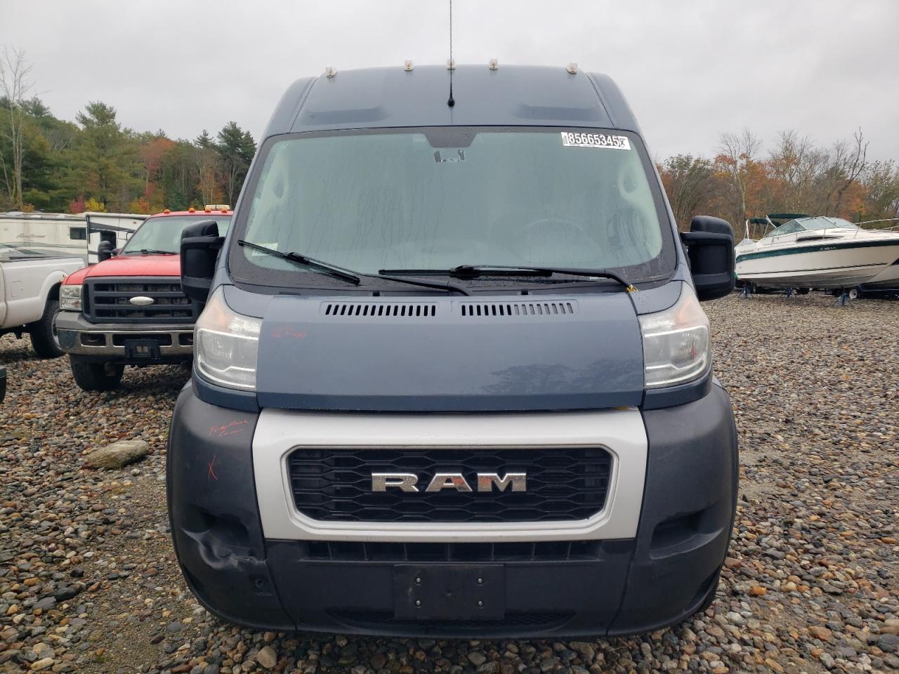 Фото: 3C6URVJG6LE139813