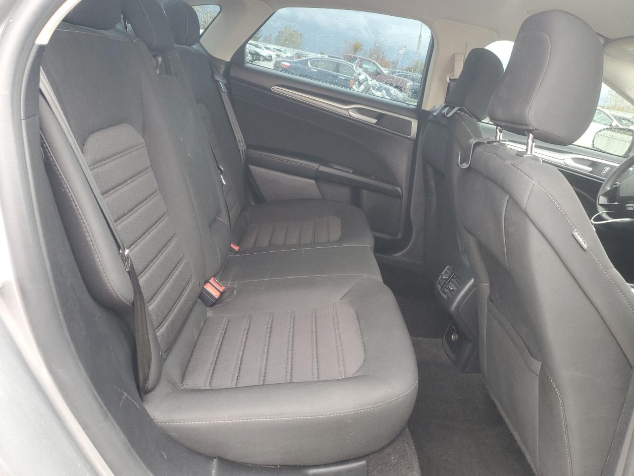 2020 Ford Fusion Se VIN: 3FA6P0LU1LR214297 Lot: 87221315