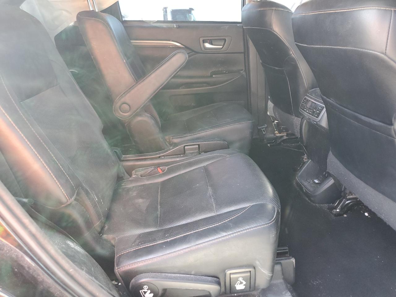 2018 Toyota Highlander Limited VIN: 5TDDZRFHXJS847146 Lot: 82245965