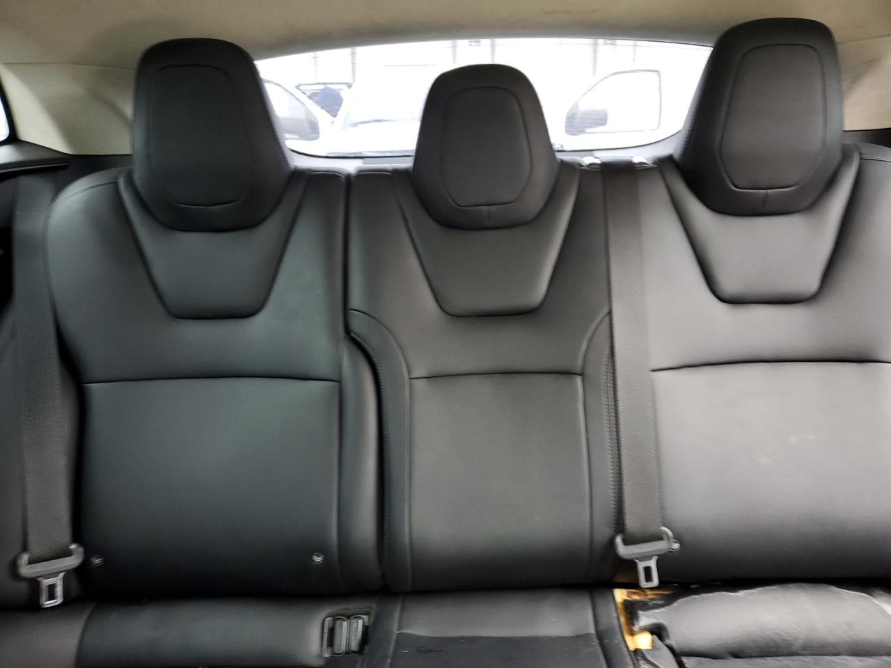 2018 Tesla Model S VIN: 5YJSA1E23JF277377 Lot: 90228995