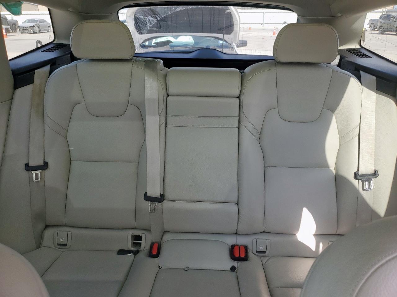 2021 Volvo Xc60 T5 Momentum VIN: YV4102DK3M1675334 Lot: 85779815