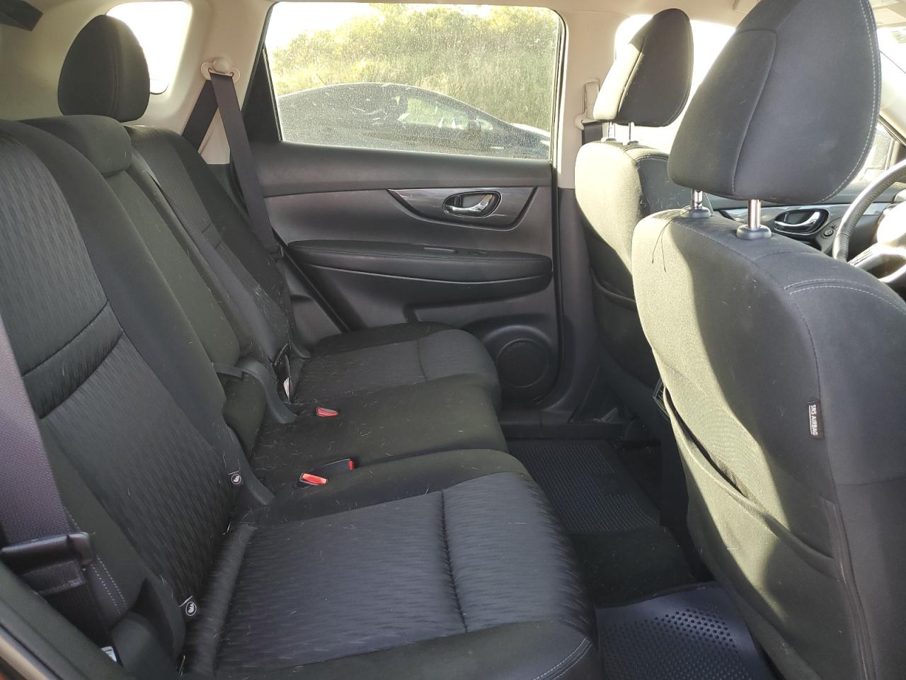 2019 Nissan Rogue S VIN: KNMAT2MV4KP558117 Lot: 85295495