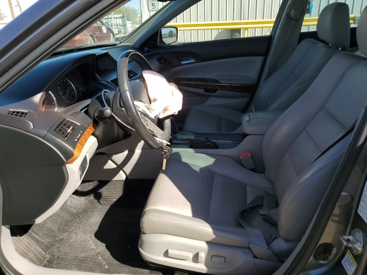 2012 Honda Accord Exl VIN: 1HGCP3F83CA030049 Lot: 91147195