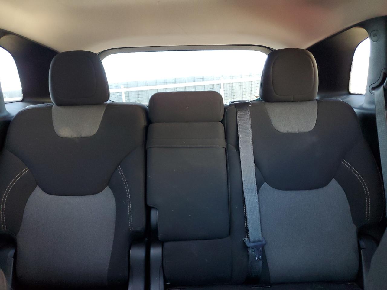 2018 Jeep Cherokee Latitude VIN: 1C4PJMCB6JD502327 Lot: 84456755