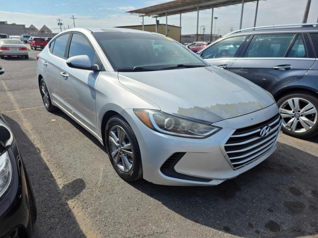 Седаны HYUNDAI ELANTRA 2017 Серебристый