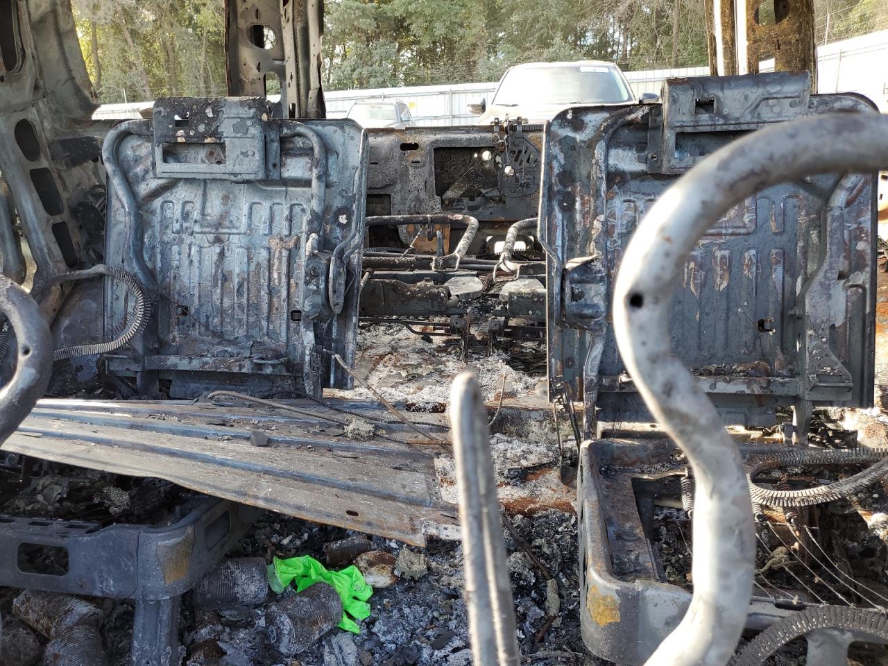 2006 Chevrolet Tahoe K1500 VIN: 1GNEK13Z66R165983 Lot: 86103315