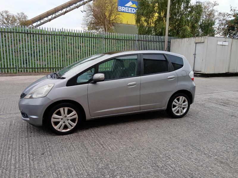 2010 HONDA JAZZ EX I-VTEC S-A 