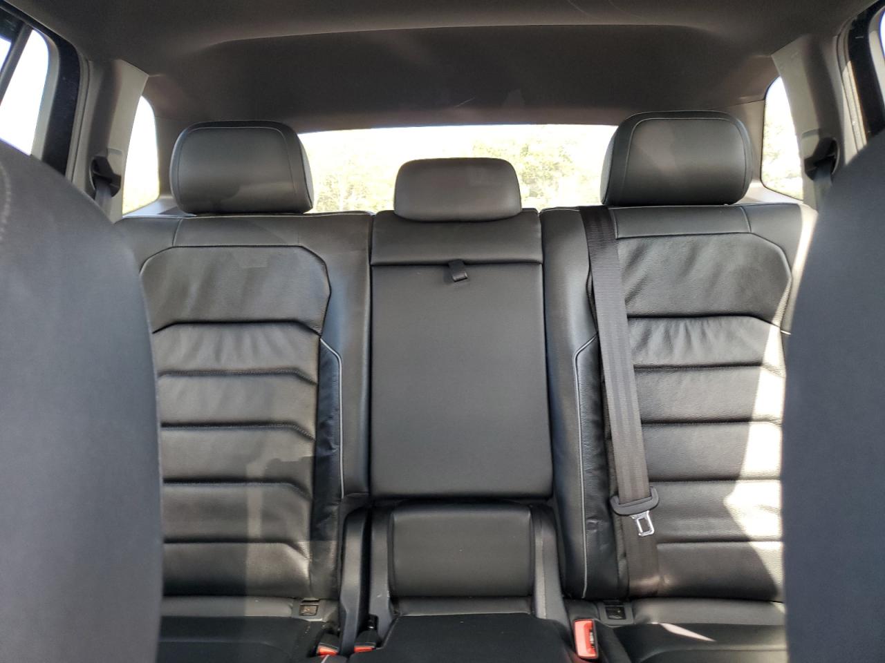 2019 Volkswagen Tiguan Sel Premium VIN: 3VV4B7AXXKM123869 Lot: 85142125