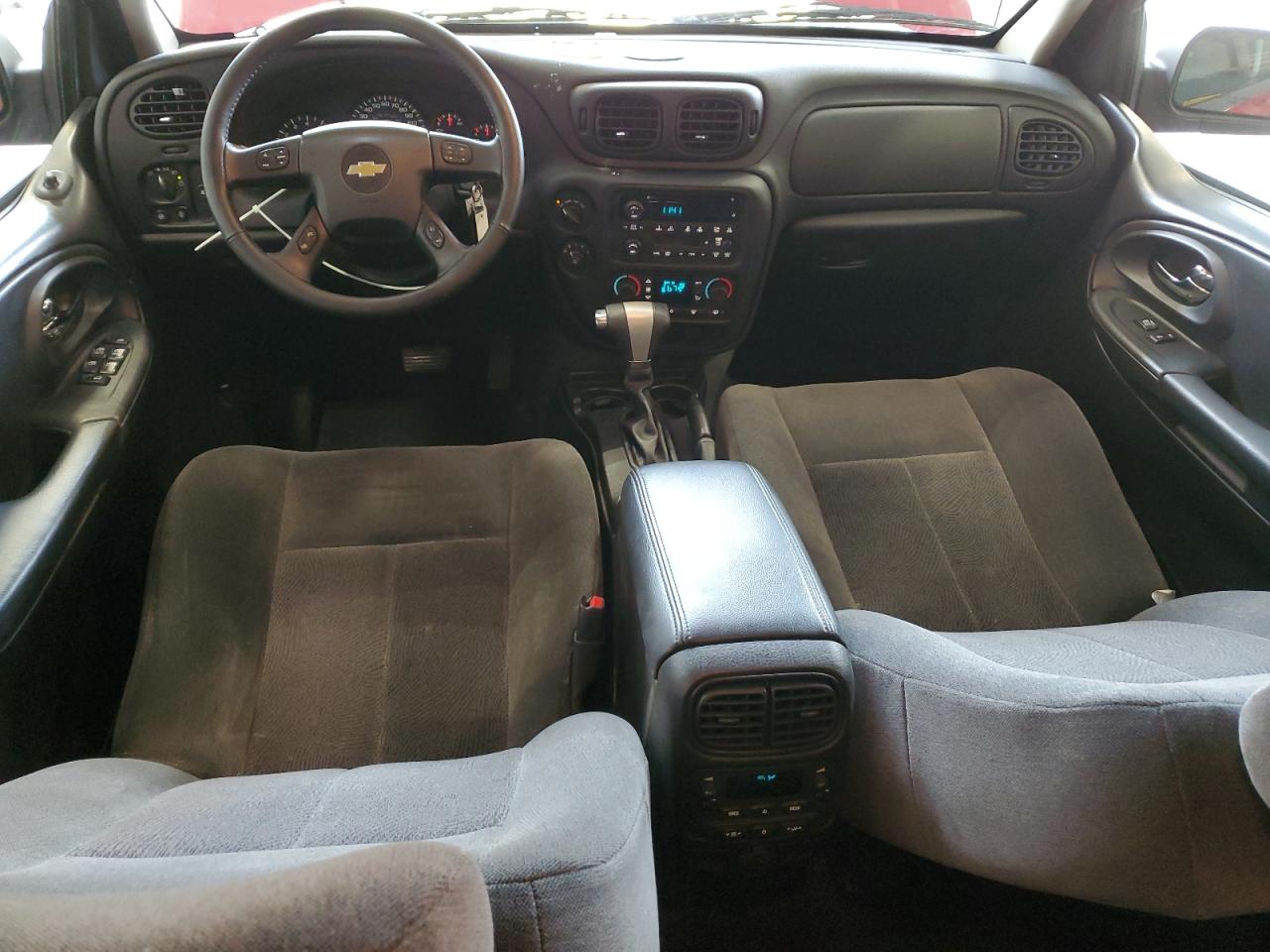 2005 Chevrolet Trailblazer Ls VIN: 1GNDT13S152225977 Lot: 82499365