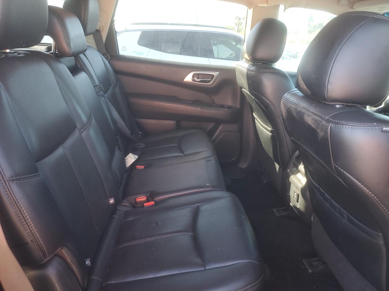 2016 Nissan Pathfinder S VIN: 5N1AR2MN3GC620082 Lot: 87014305