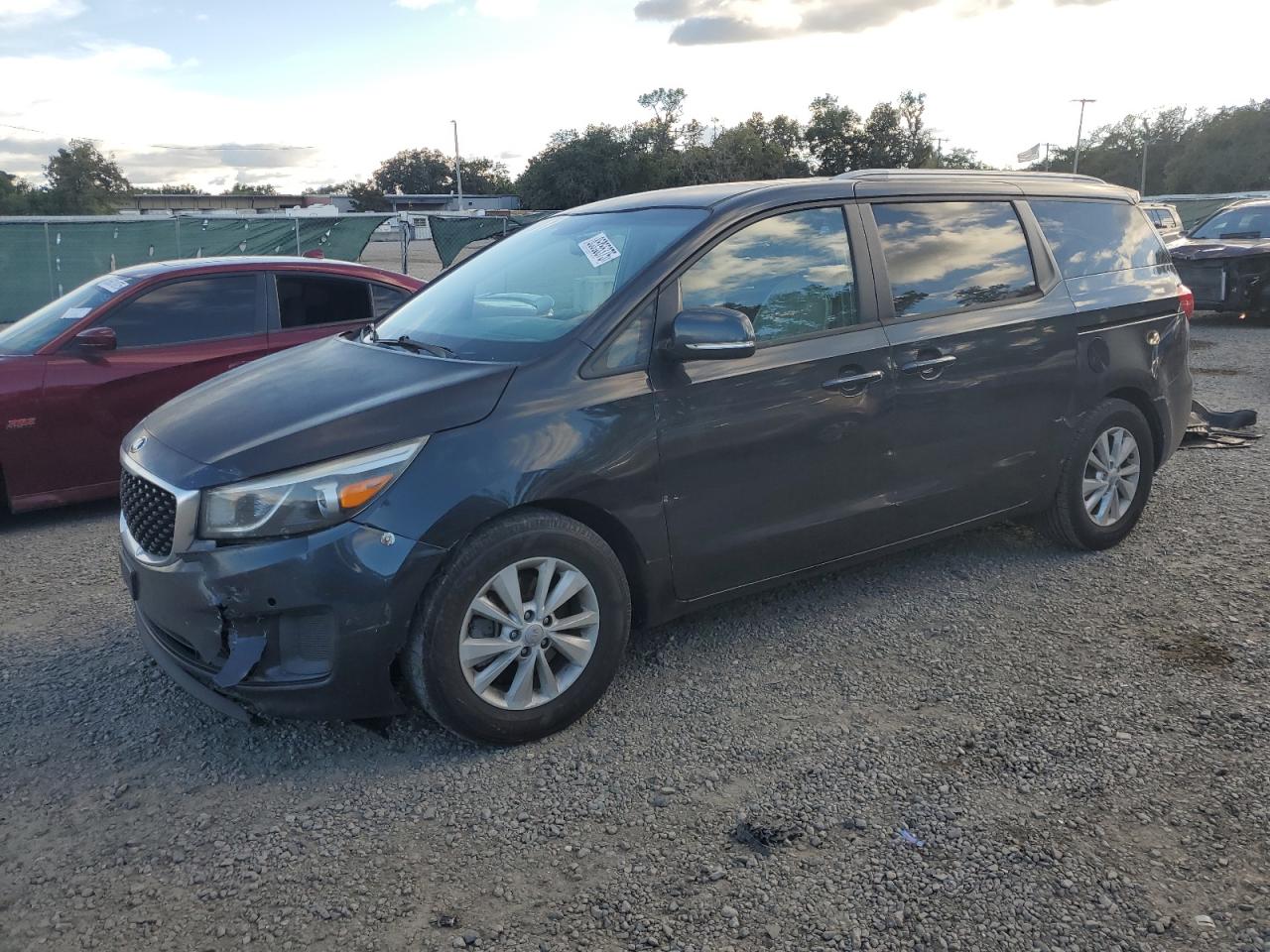 2017 Kia Sedona Lx
