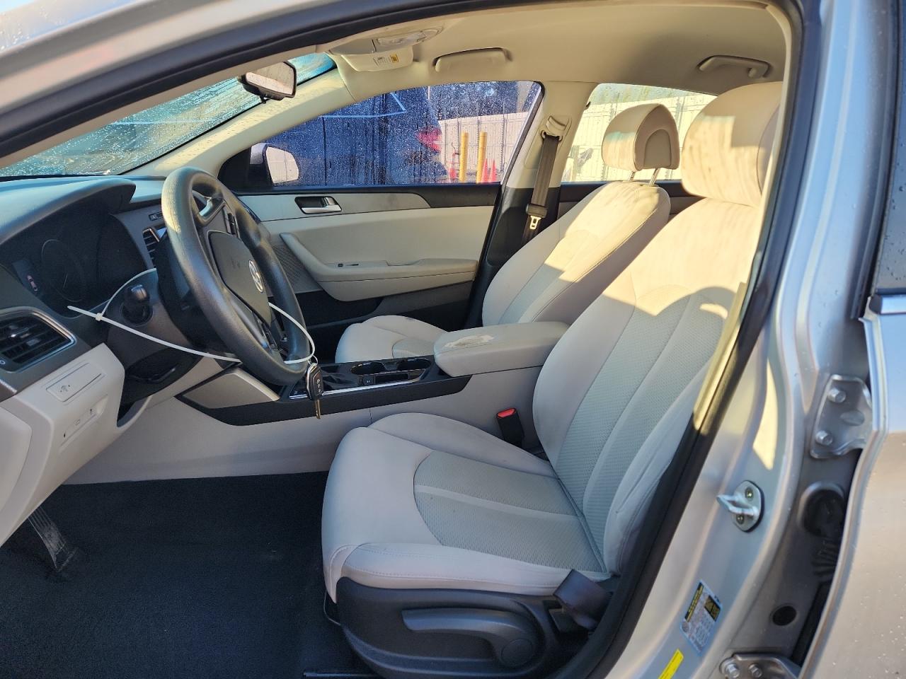 2016 Hyundai Sonata Se VIN: 5NPE24AFXGH383906 Lot: 86640135