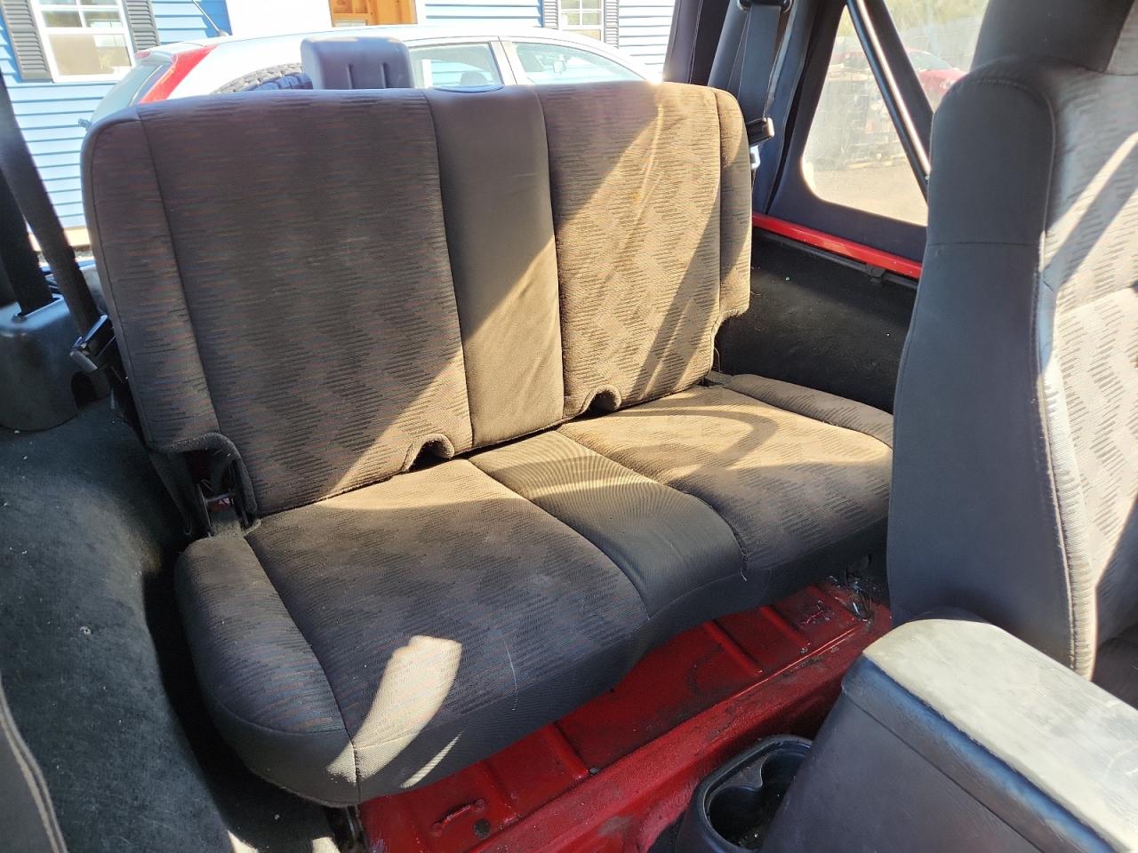 2005 Jeep Wrangler X VIN: 1J4FA39SX5P348569 Lot: 84960355