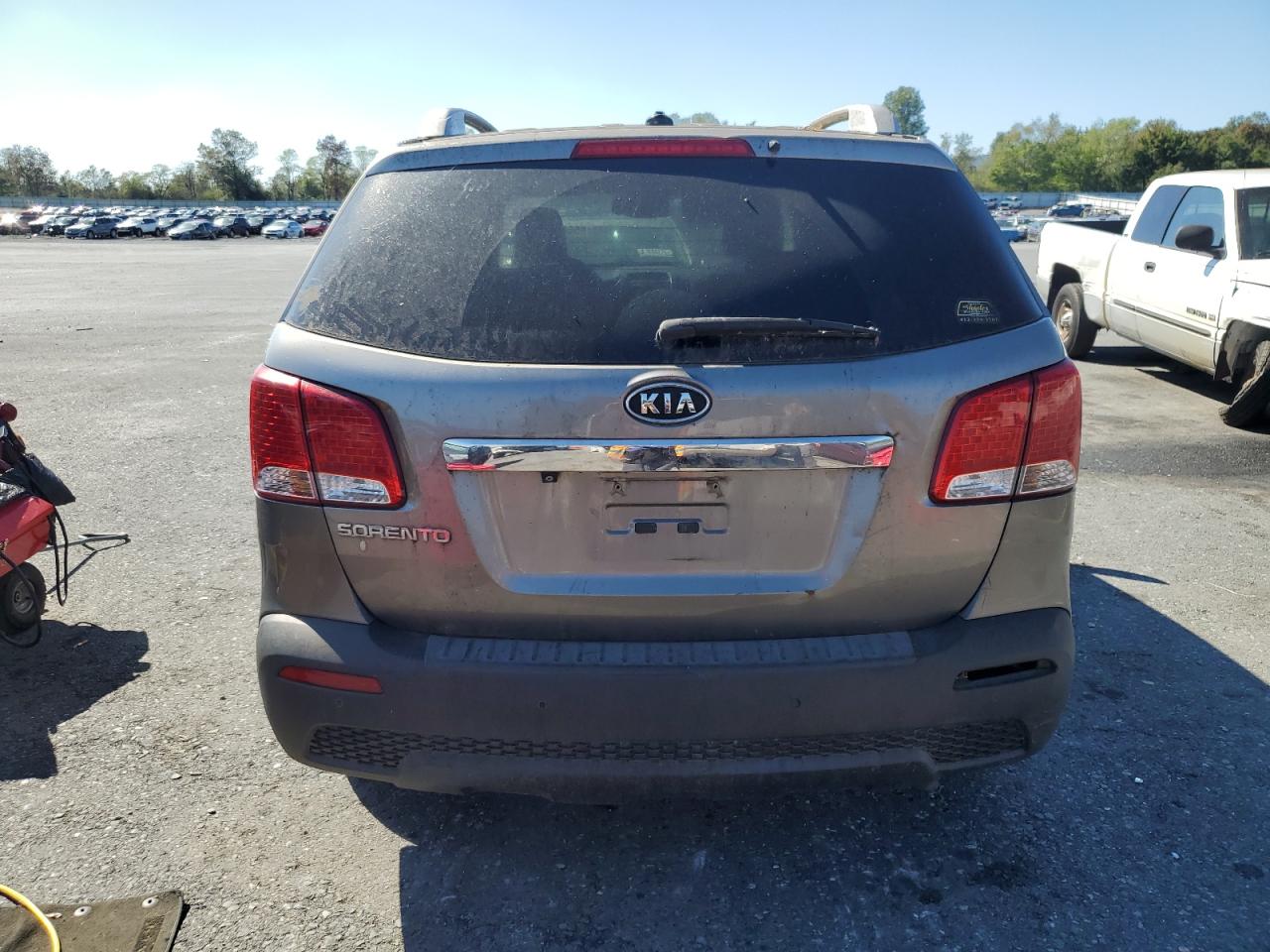 2012 Kia Sorento Base VIN: 5XYKT3A61CG302559 Lot: 85663535