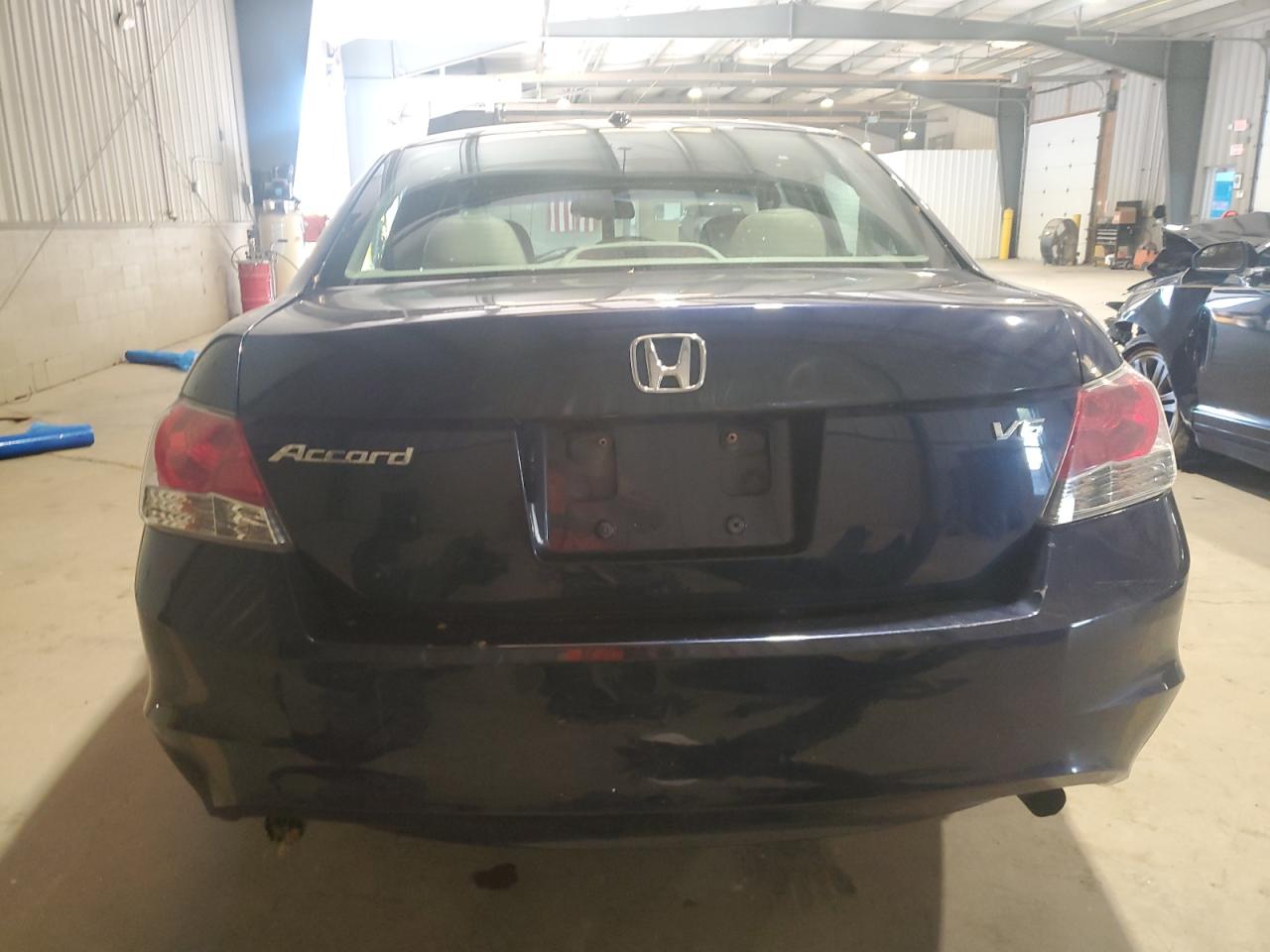 2008 Honda Accord Exl VIN: 1HGCP36808A024975 Lot: 86122415