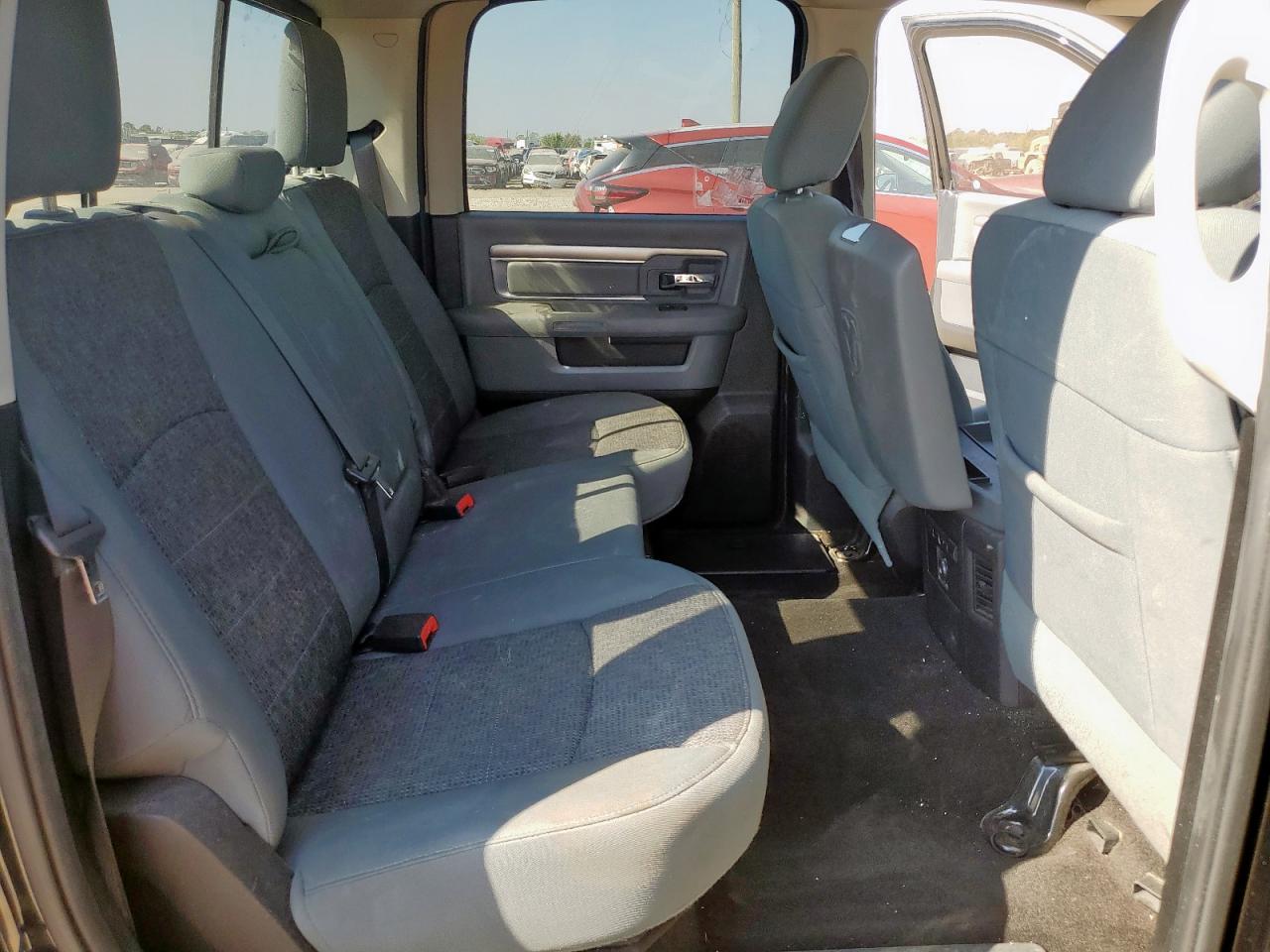 2015 Ram 1500 Slt VIN: 1C6RR6LM5FS581661 Lot: 85501825