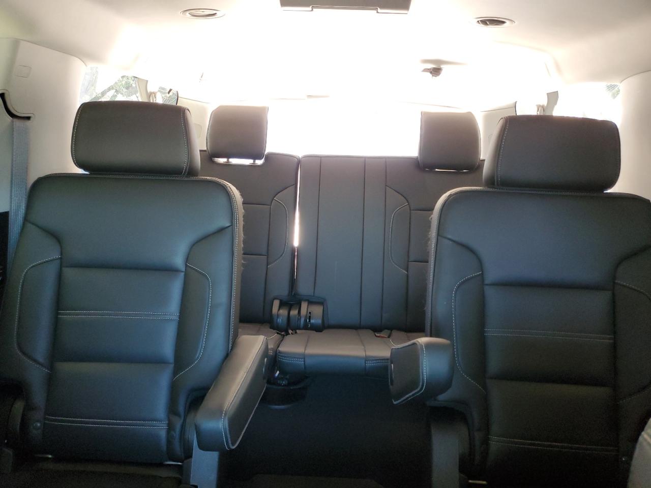 2019 GMC Yukon Xl Denali VIN: 1GKS2HKJ6KR265368 Lot: 90077895