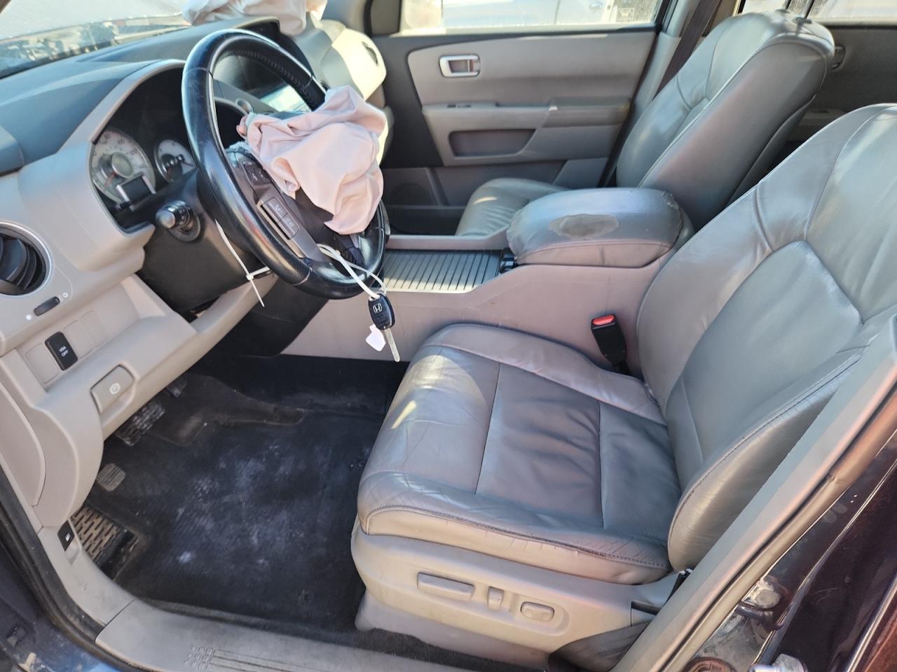 2011 Honda Pilot Exln VIN: 5FNYF3H73BB056295 Lot: 90356815