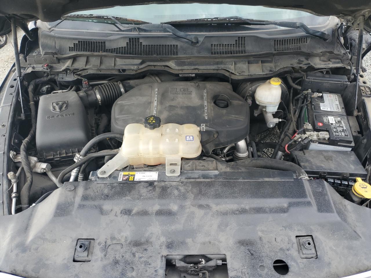 2015 Ram 1500 St VIN: 1C6RR6FM6FS592342 Lot: 85567725