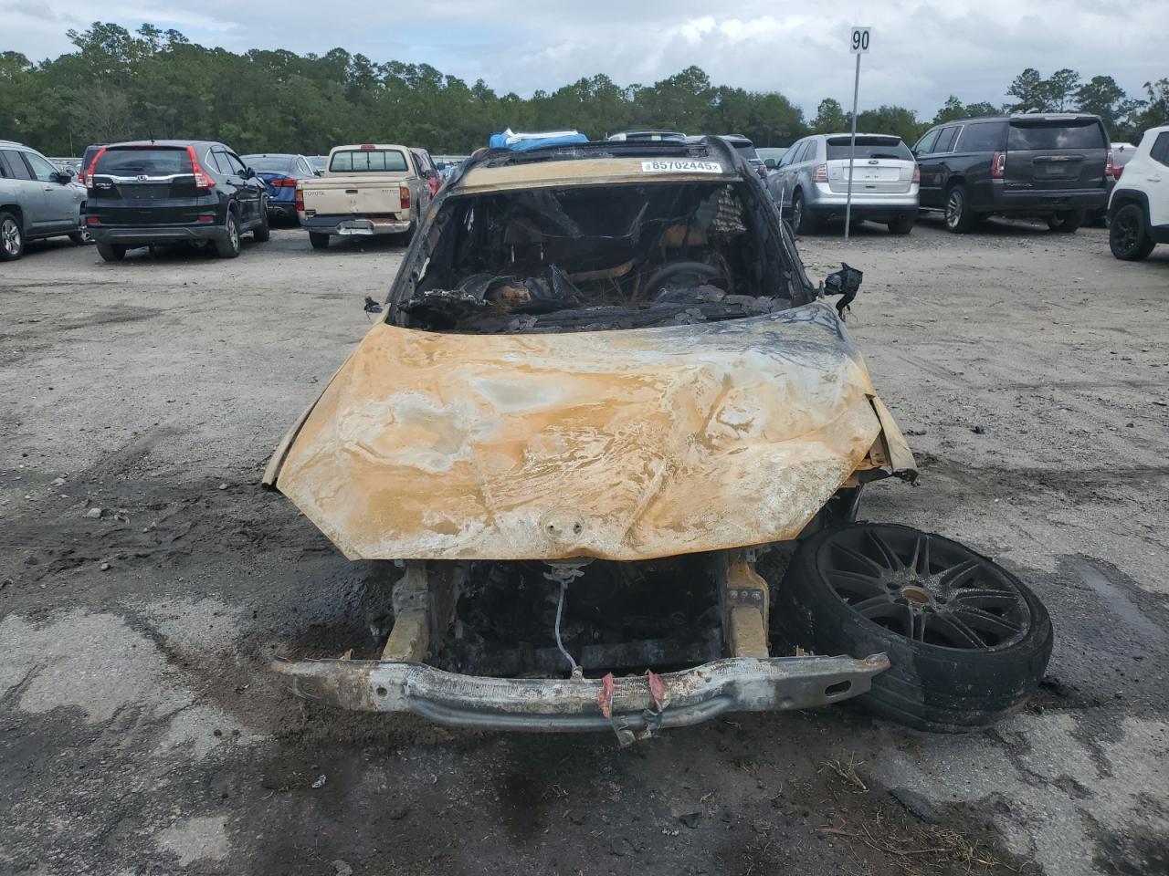 Фото: WBAVM1C58EVW53254