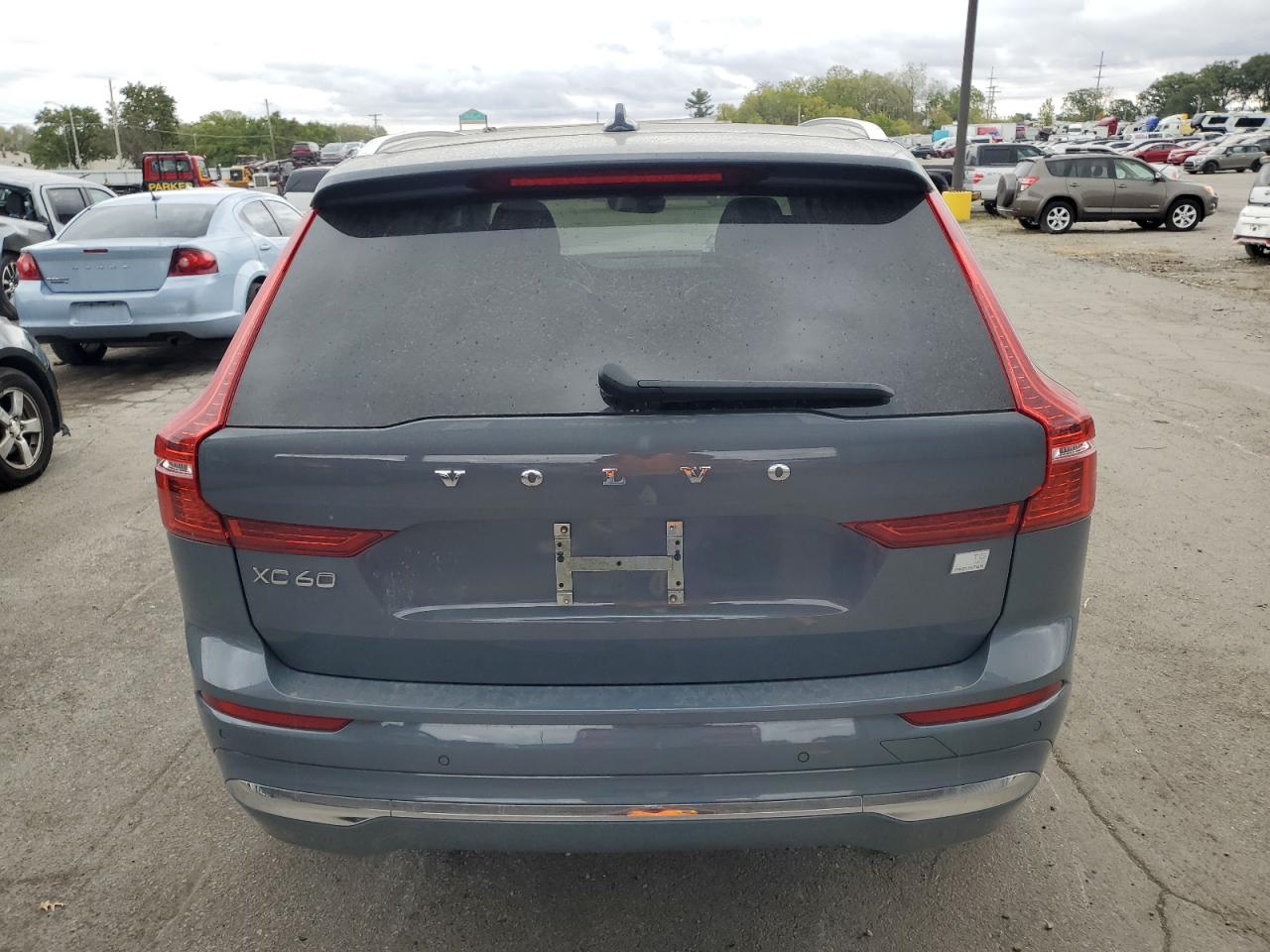 2022 Volvo Xc60 T8 Recharge Inscription Express VIN: YV4BR0DZ5N1992223 Lot: 85871965