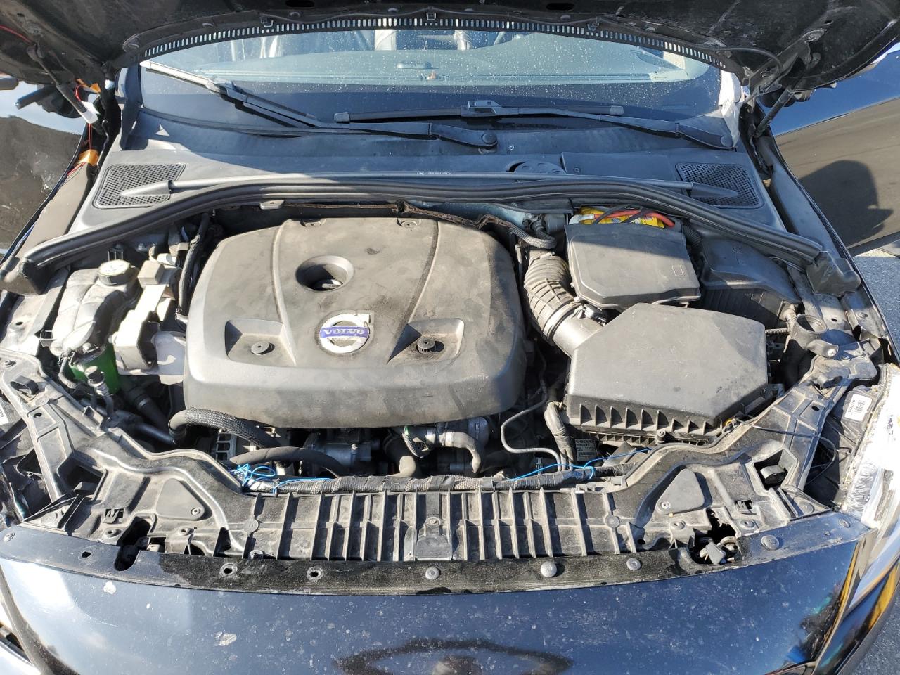 2015 Volvo S60 Premier VIN: YV149MFK3F2339026 Lot: 82635285