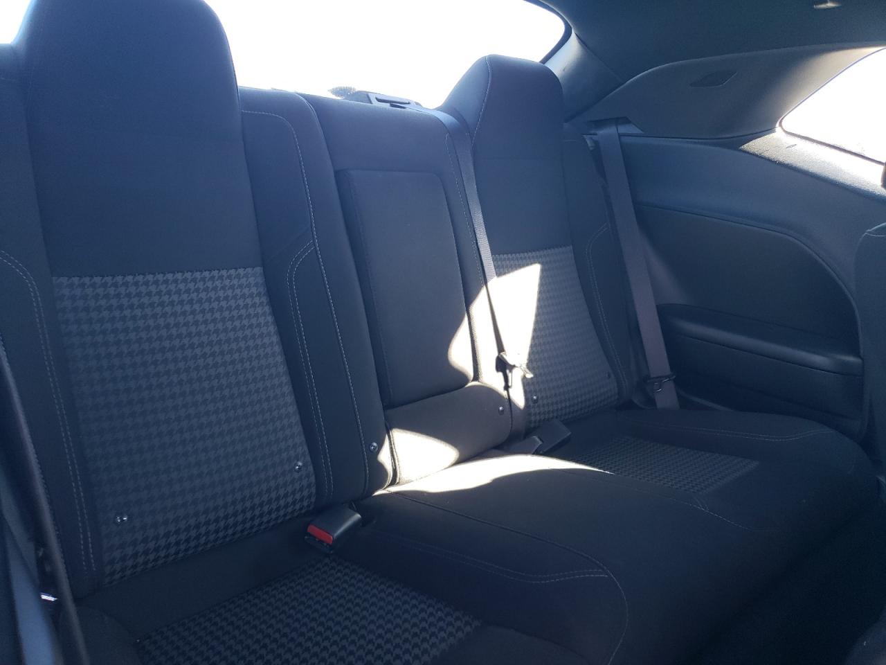 2020 Dodge Challenger Sxt VIN: 2C3CDZAG1LH230345 Lot: 82511155