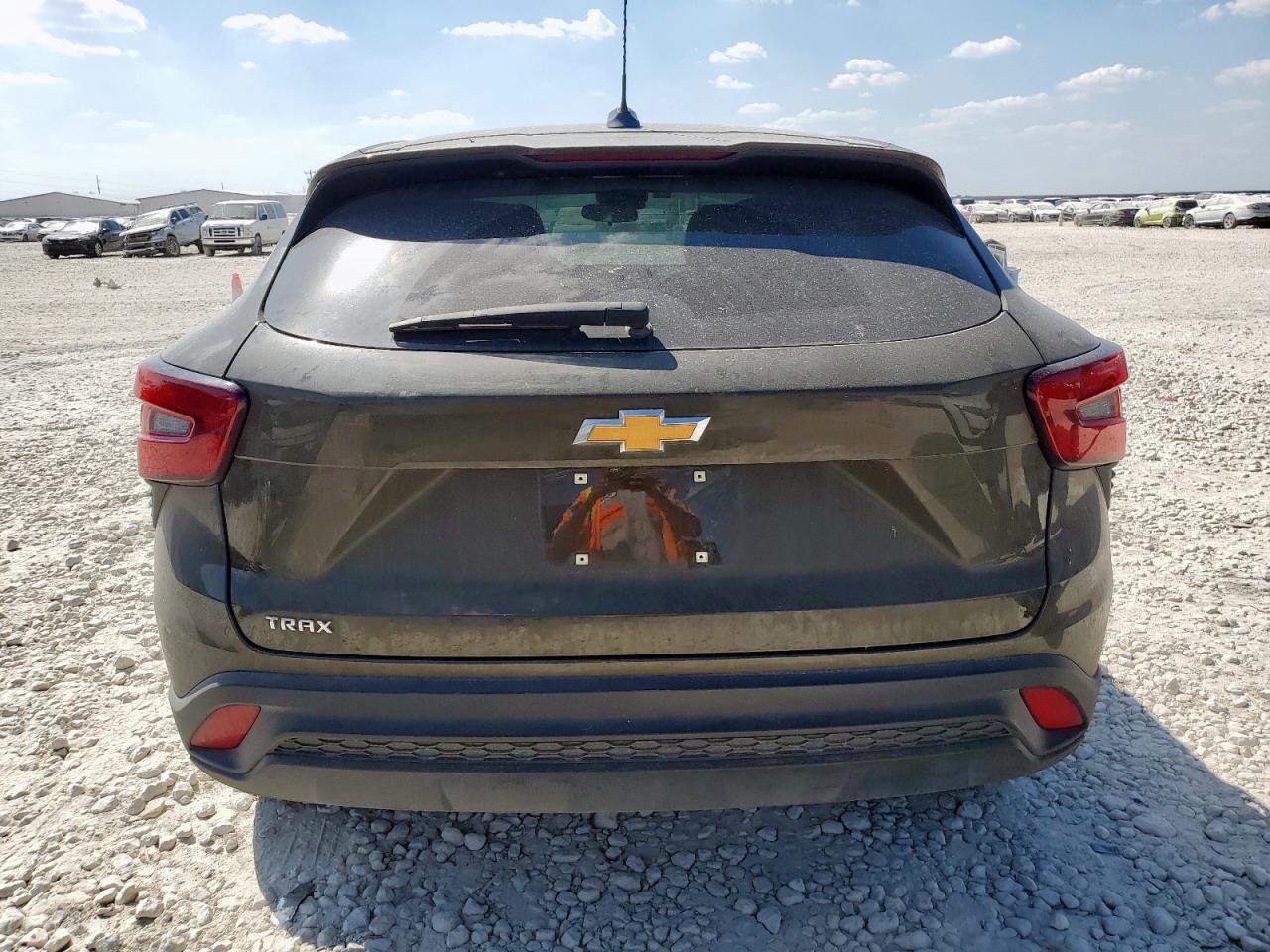 2024 Chevrolet Trax Ls VIN: KL77LFE2XRC114759 Lot: 85110195