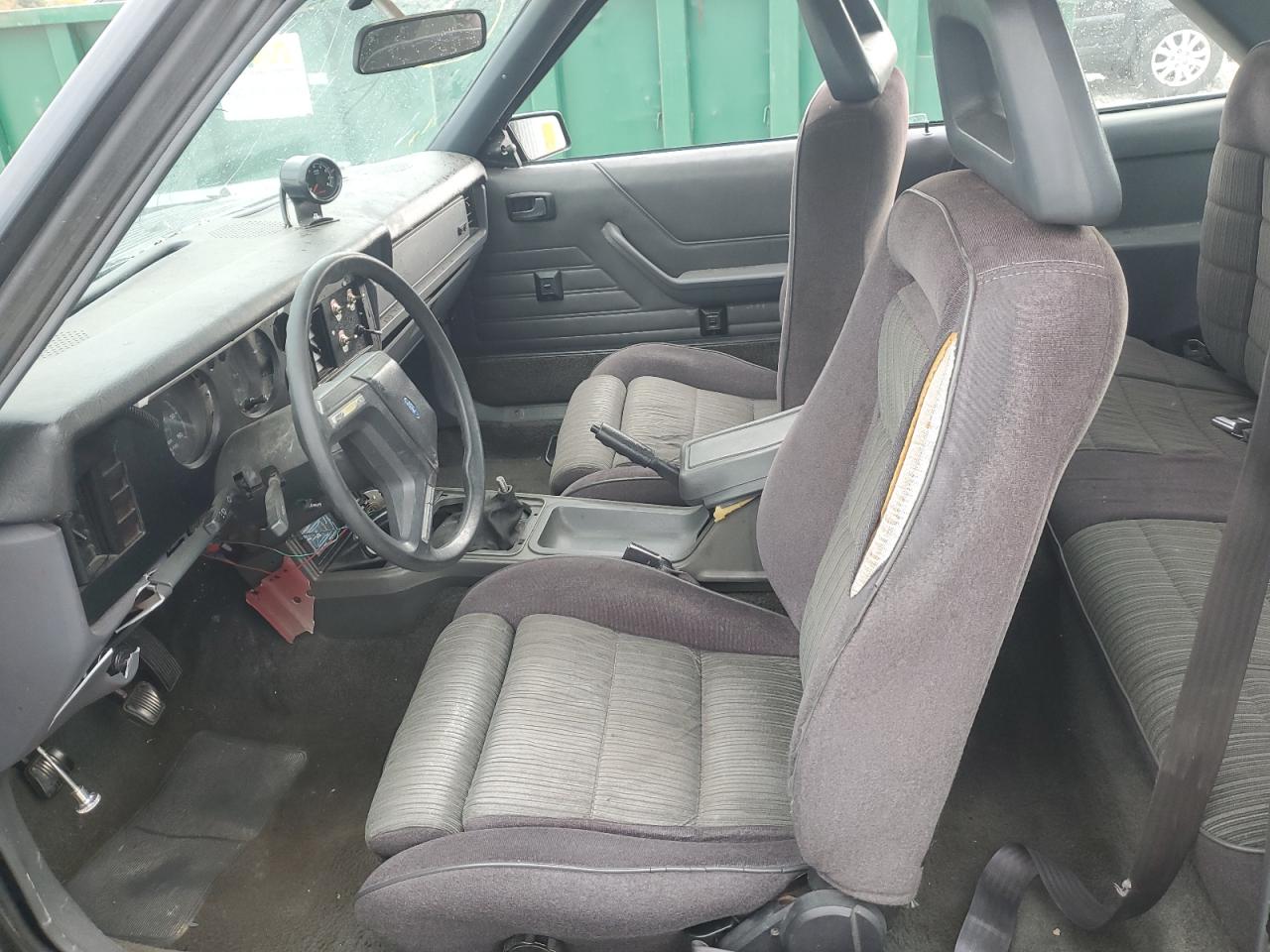 1984 Ford Mustang L VIN: 1FABP28MXEF226709 Lot: 86798905