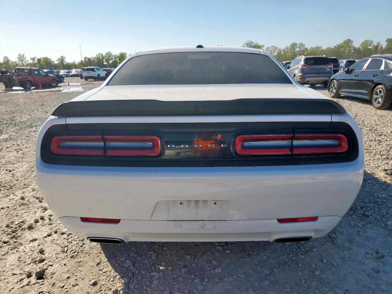2018 Dodge Challenger Sxt VIN: 2C3CDZAG7JH132644 Lot: 90979525