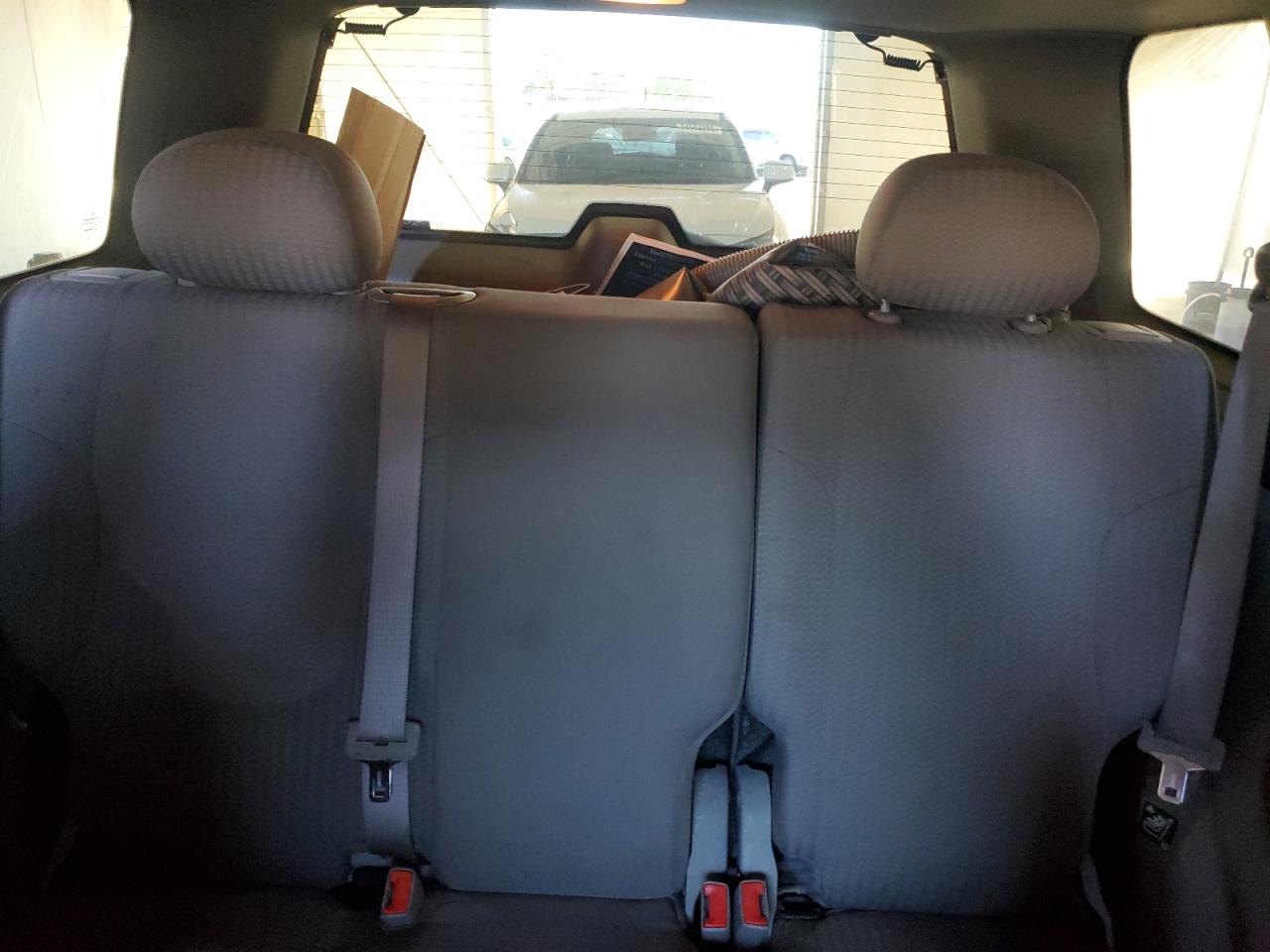 2003 Jeep Liberty Sport VIN: 1J4GL48K33W563901 Lot: 84871155