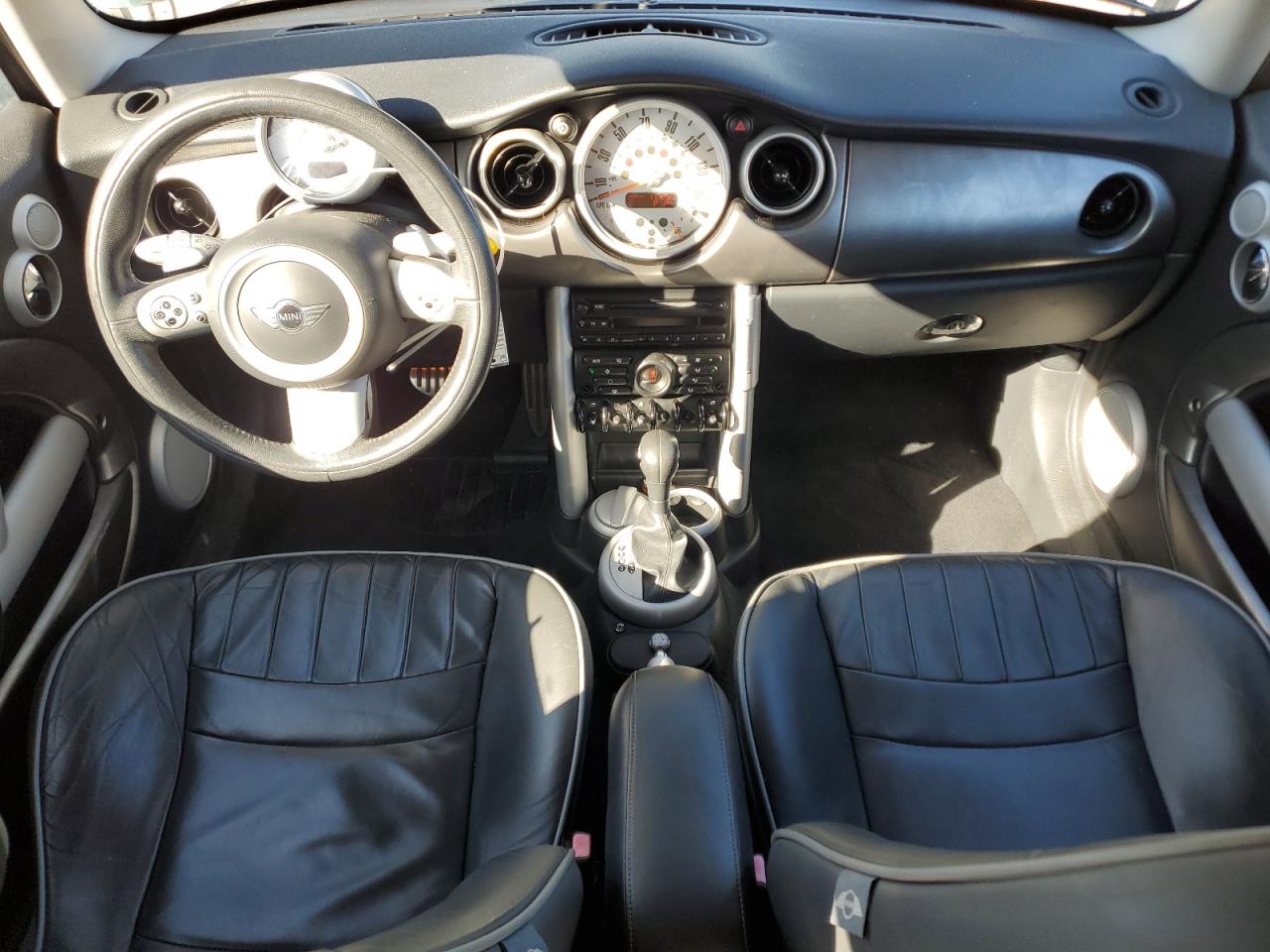 2006 Mini Cooper S VIN: WMWRE33566TJ36364 Lot: 89476895