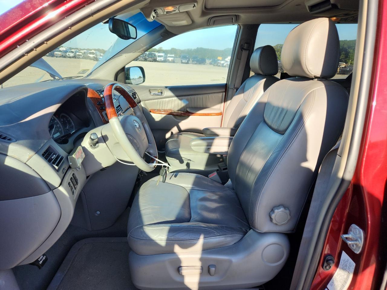 2004 Toyota Sienna Xle VIN: 5TDZA22C24S204065 Lot: 84381835