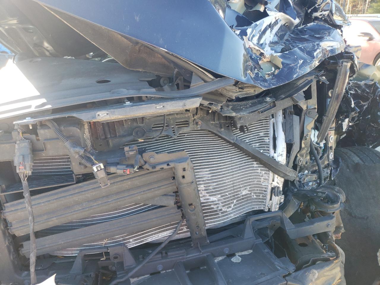 2018 Chevrolet Tahoe K1500 Premier VIN: 1GNSKCKC2JR219204 Lot: 87224695