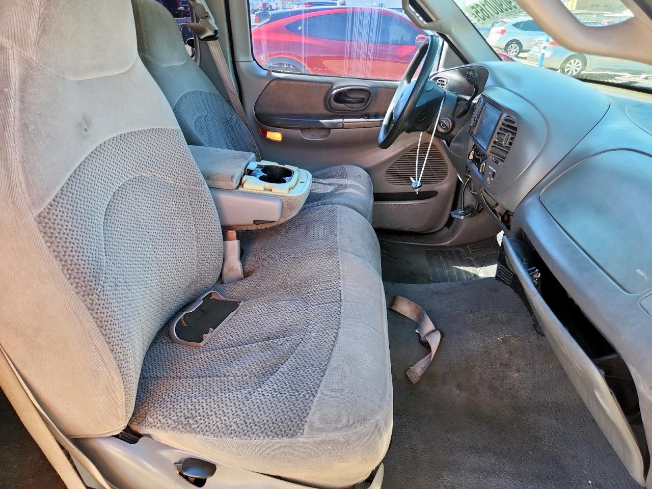 2000 Ford F150 VIN: 1FTRX17W2YNB30508 Lot: 90900165